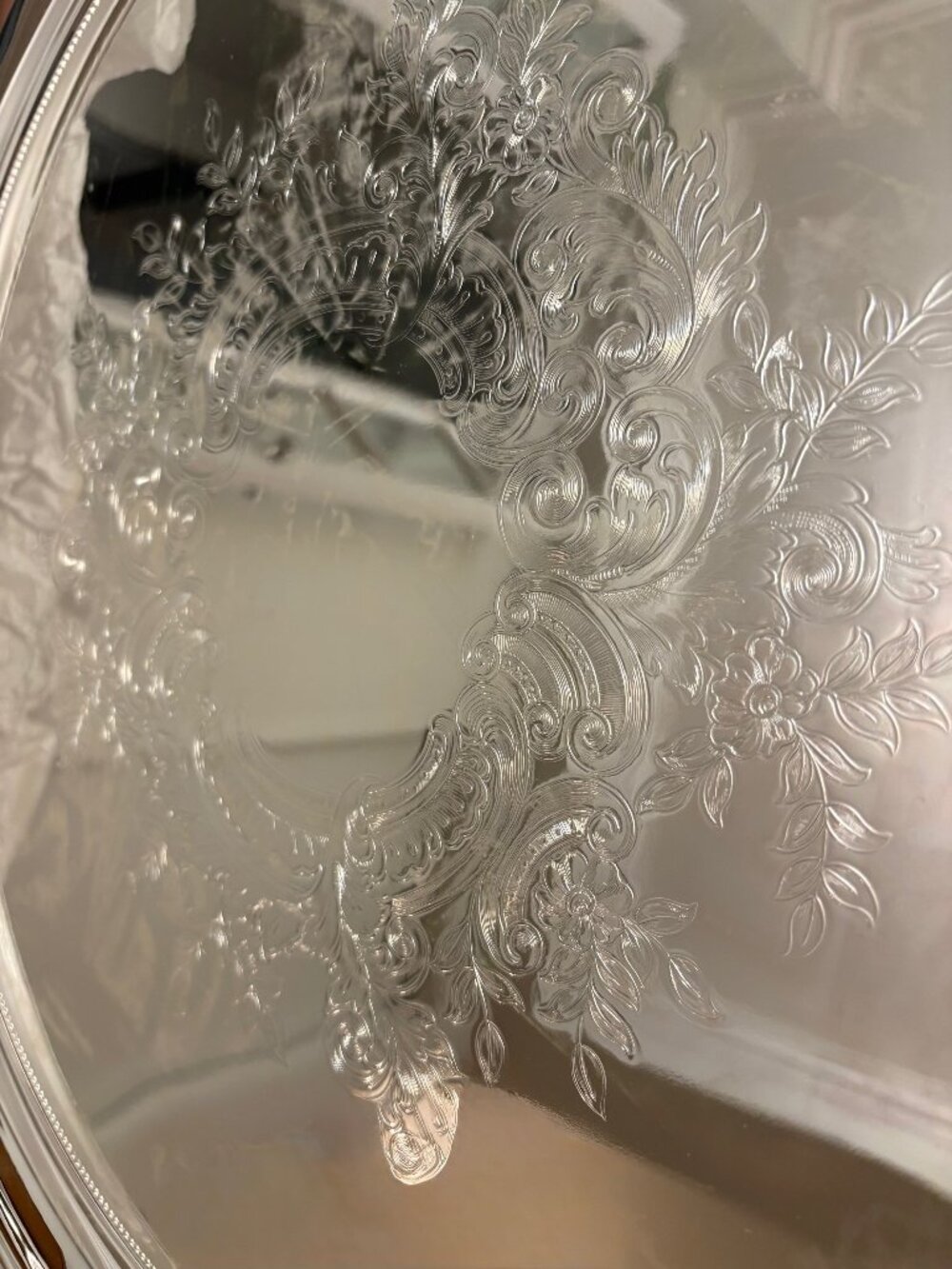 TOWLE SILVERPLATE ROUND GALLERY TRAY NIB - Picture 5 of 14